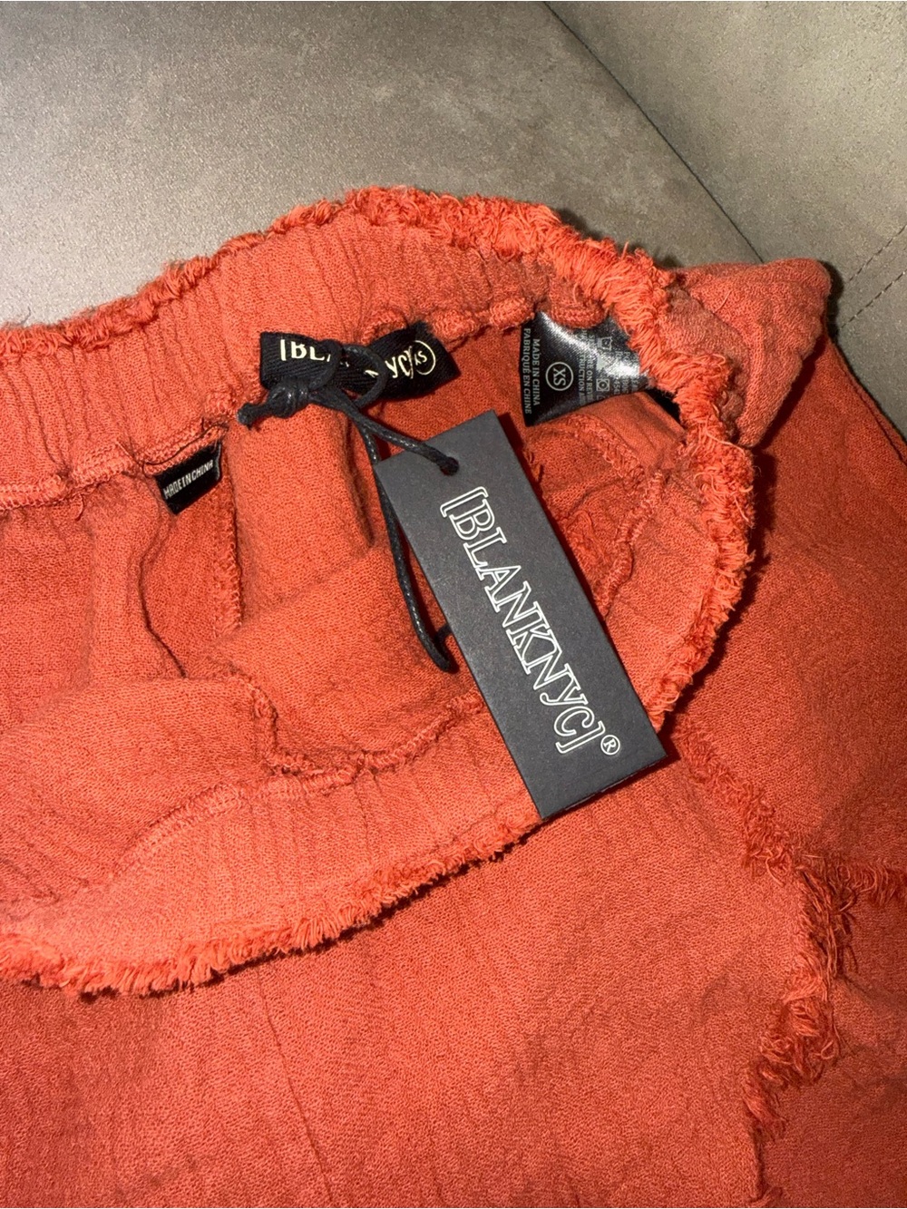 Blank NYC High-Waist Orange Cotton Shorts-NWT - Picture 3 of 3